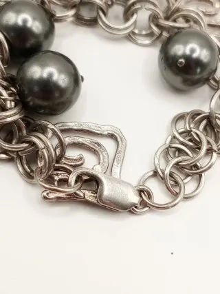 Bracciale donna perle nere argento 925 ciondoli