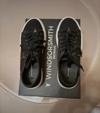 Scarpe Windsor smith Ruby Canvas