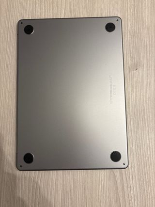 MacBook Air 13” M2 8GB 256GB + 1 año Seguro