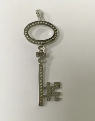 Colgante Llave Plata con Piedras
