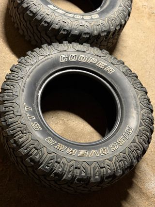 1 Neumáticos Cooper Discoverer STT