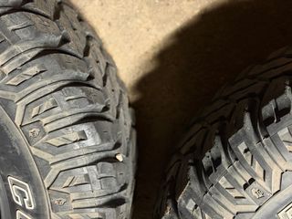 1 Neumáticos Cooper Discoverer STT