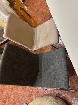 Mesa extensible y 4 sillas 1,40 largo 84 ancho