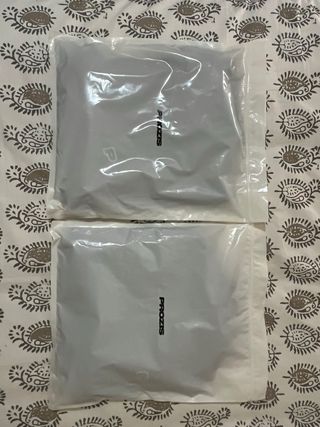 Conjunto de chándal Prozis azul.