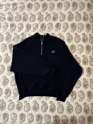 Conjunto de chándal Prozis azul.