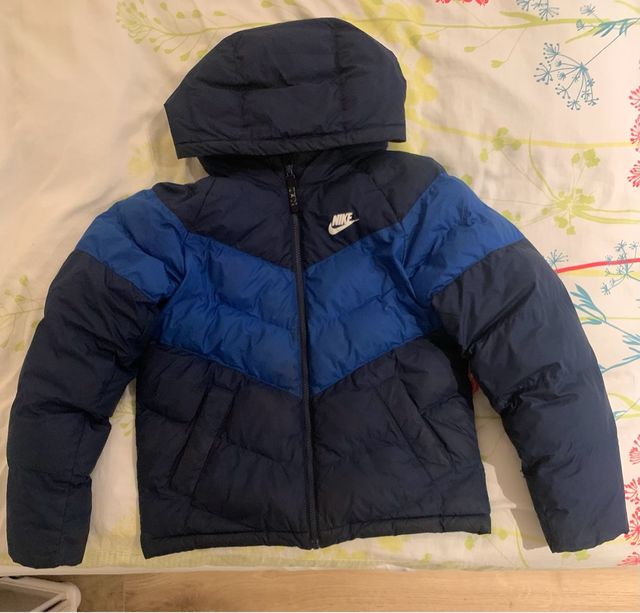 Chaqueta Nike Azul marino y azul