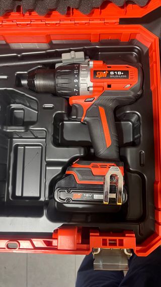 Atornillador Spit 18V con batería y cargador
