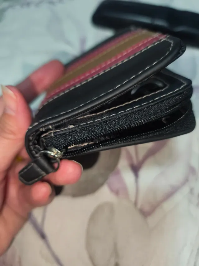 Monedero mujer negro y rosa