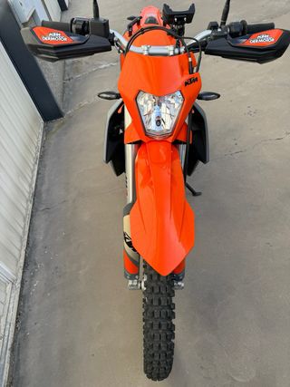 KTM 690 Enduro R 2024