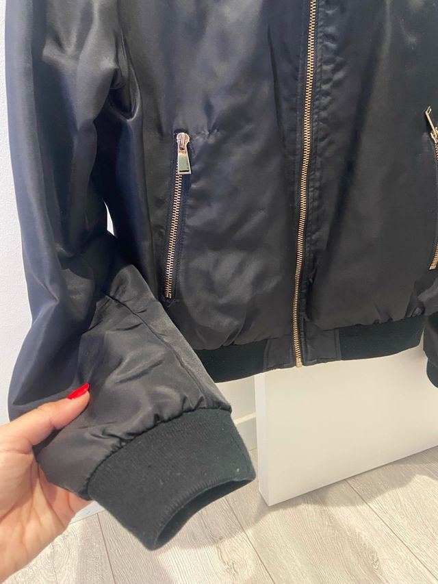 Bomber Zara Negra Talla M