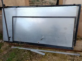 Puertas grandes de chapa para corral