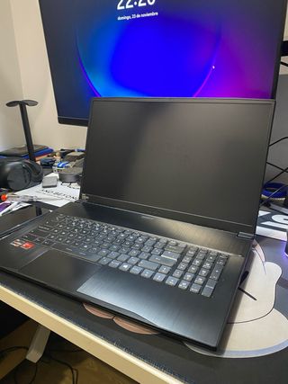 Portátil MSI Bravo 17 Negro