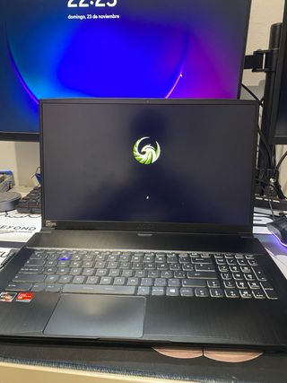 Portátil MSI Bravo 17 Negro