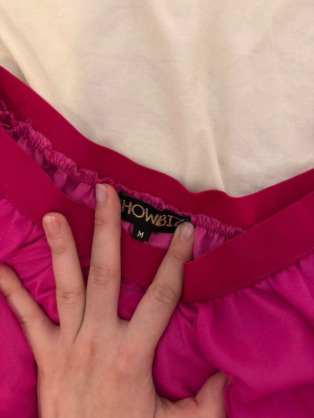 Vintage Falda larga tul rosa fucsia asimétrica