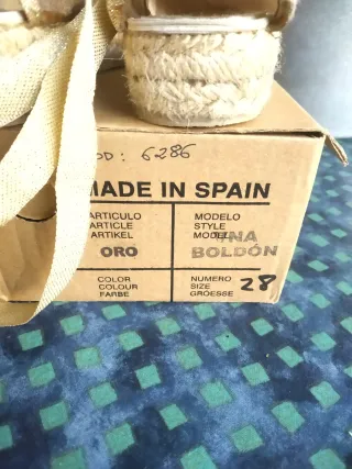 Alpargatas niña fallera doradas