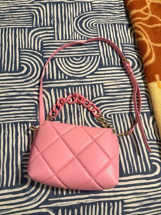 Bolso rosa Lola Casademunt acolchado
