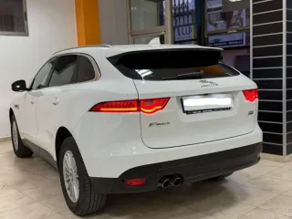 - se vende jaguar f-pace 2.0L i4D 180cv.