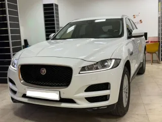 - se vende jaguar f-pace 2.0L i4D 180cv.
