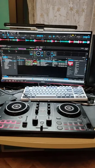 Controladora DJ Pioneer DDJ-200