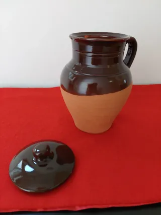 Pignata in terracotta con coperchio