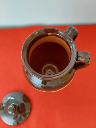 Pignata in terracotta con coperchio