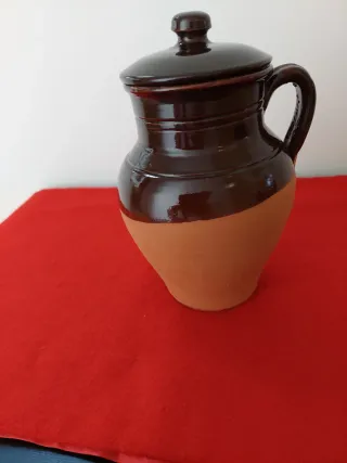Pignata in terracotta con coperchio