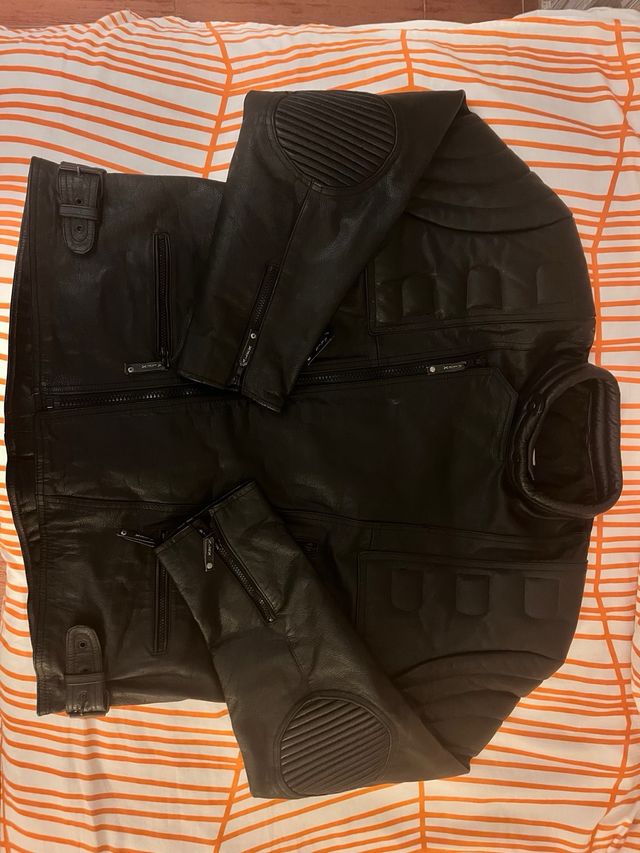 Chaqueta de cuero Ami Paris Negra