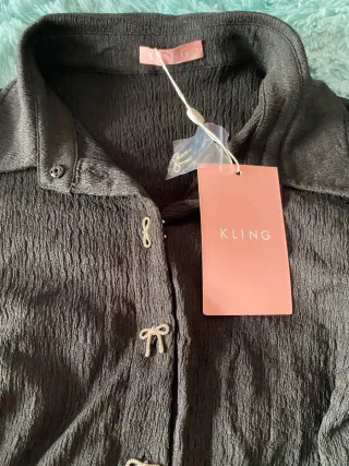 Vestido negro largo con botones