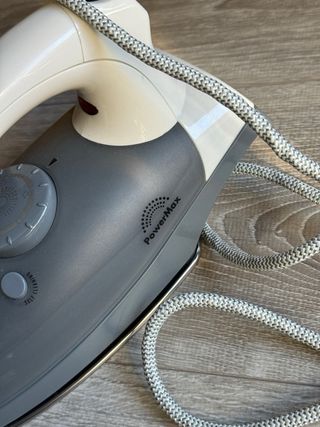 Plancha de ropa Monix PowerMax