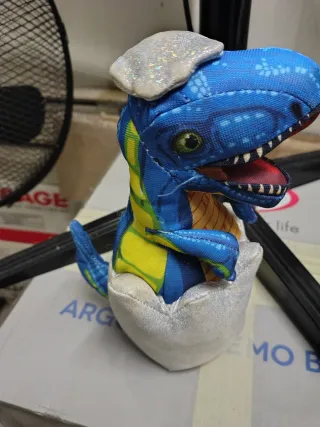 Peluche T-Rex in uovo - come nuovo