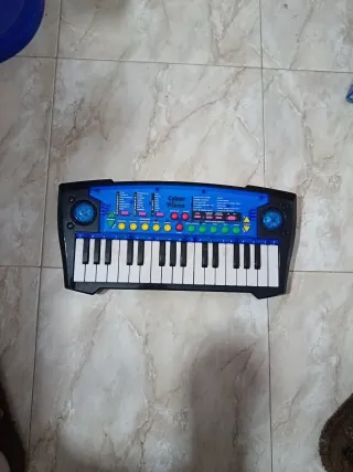Piano Eléctrico Infantil Cyber Piano