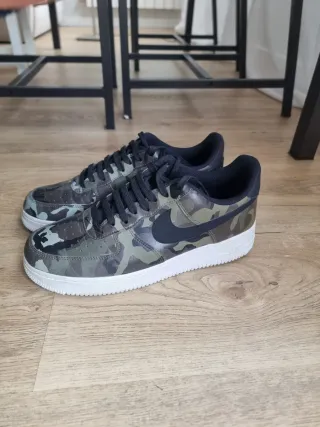 Nike Air Force 1 Militar Talla 42.5