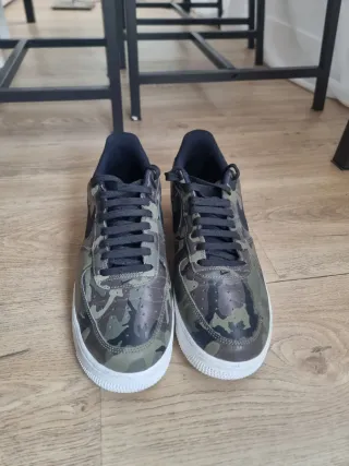 Nike Air Force 1 Militar Talla 42.5