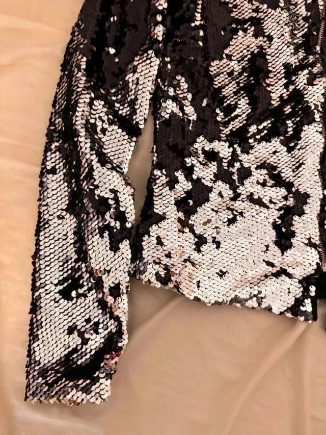 Top Lentejuelas Negro y Plateado