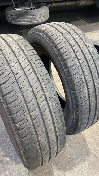 Par de Ruedas Michelin 225/75 R16C
