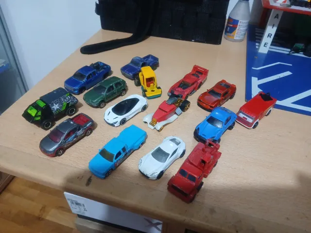 Lote Coches a escala varias marcas