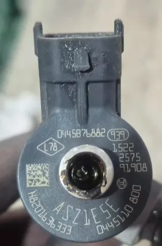 4 Inyectores Renault Megane 1.5DCI