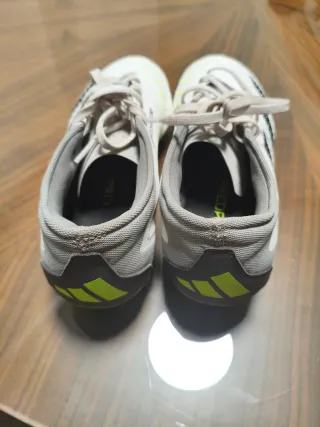 Botas de fútbol Adidas Predator