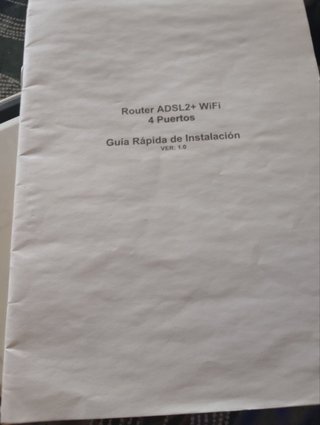 Router ADSL2 NuCom NuGans con fuente alimentacion