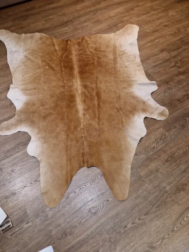 Alfombra Piel Vaca Marrón y Blanca argentina