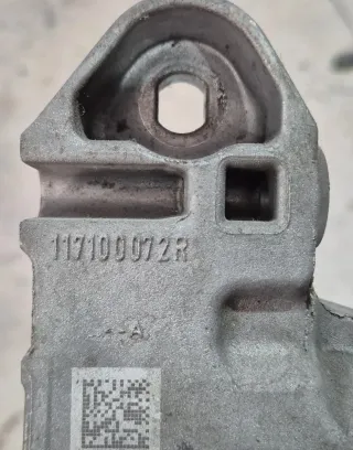 Soporte alternador Dacia Sandero