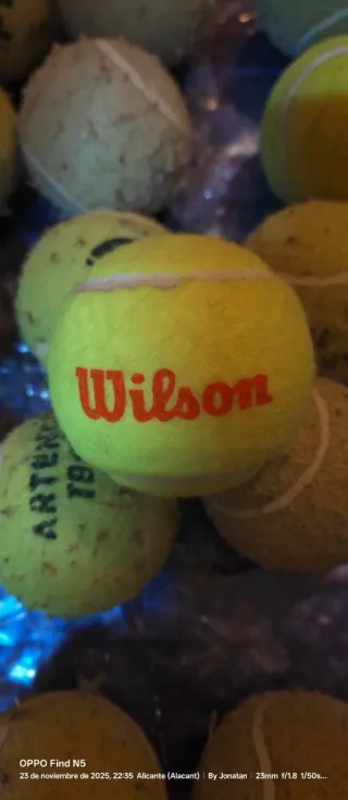 19 pelotas de tenis usadas varias marcas