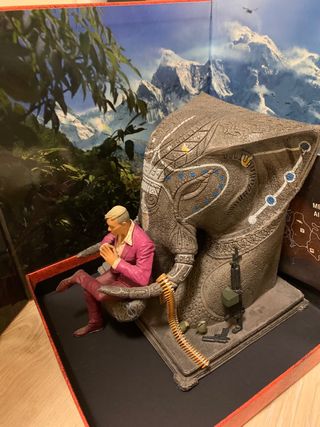 Far Cry 4 Box, Notebook e Figura