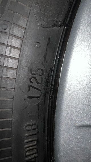 Llantas Mercedes Benz Vito casi nuevas