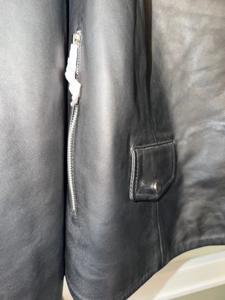 Cazadora Piel Sintética Negra Mango
