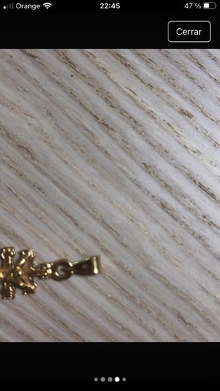 Cruz de Caravaca dorada