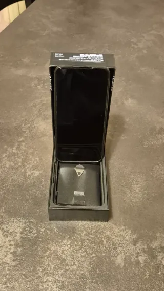 Samsung Galaxy S22 5G 256GB Nero