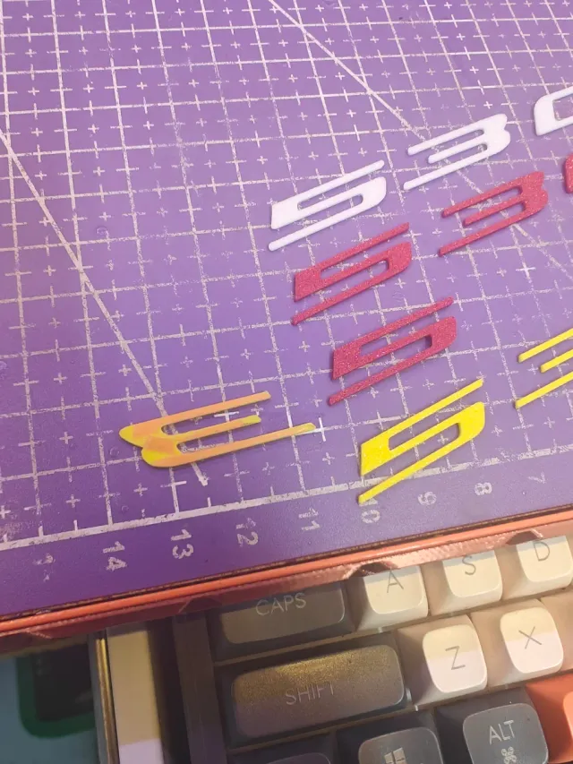 Emblema 530 para Boomerang lateral Yamaha Tmax 530