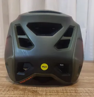 Casco FOX MTB apenas sin uso.