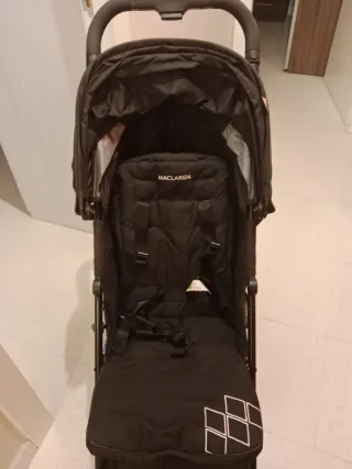 Silla de paseo Maclaren negra